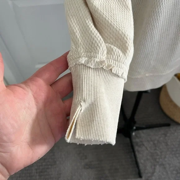 Aerie oversized pullover - Picture 3 of 5